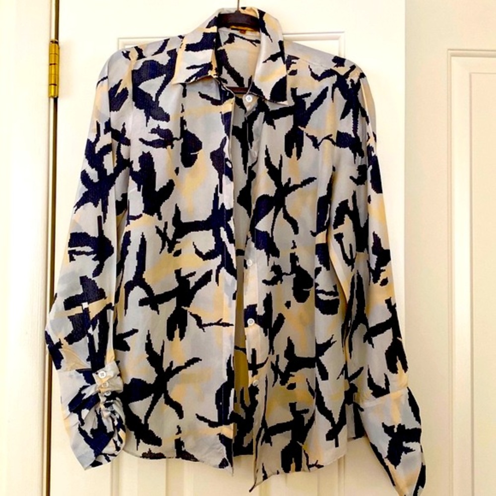 Gorgeous Minnie Rose 100% silk blouse. Size S, excellent condition